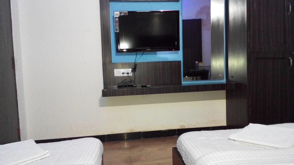 Hotel Richmond Residency Бангалор Екстериор снимка