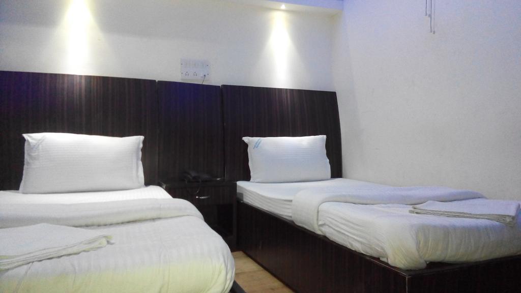 Hotel Richmond Residency Бангалор Екстериор снимка