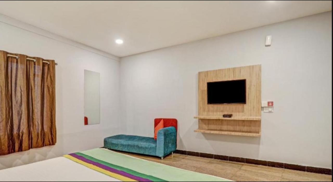 Hotel Richmond Residency Бангалор Екстериор снимка
