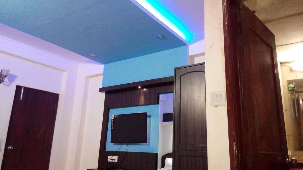 Hotel Richmond Residency Бангалор Стая снимка