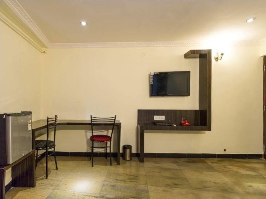 Hotel Richmond Residency Бангалор Екстериор снимка